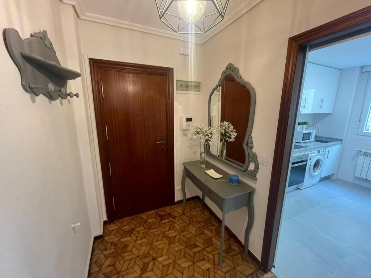 Piso Cerca De Estaciones Apartamento
